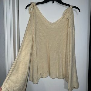 ADJUSTABLE SWEATER